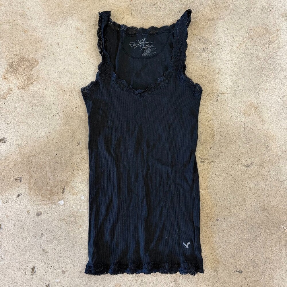 American Eagle Black Lace Trim Tank Top Ribbed Y2K Layering Soft Grunge Cami